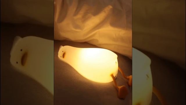 Small night light children LED rechargeable bedroom sleep light baby feeding bedside table lamp. смотреть онлайн