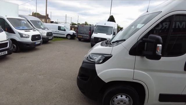 Peugeot Boxer 2.2 BlueHDi 435 Professional L4 H2 смотреть онлайн