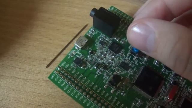 STM32F4DISCOVERY blink led if tim4 pwm смотреть онлайн