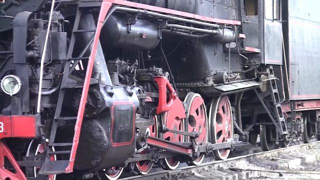 Паровоз Л-3653 после "Паровозной прогулки" 27 сентября 2015 смотреть онлайн