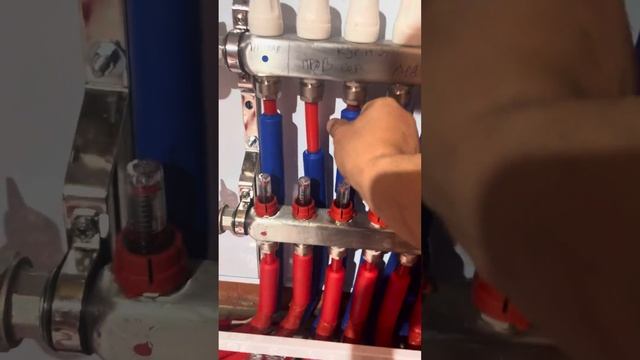 Красное поле отопление теплый пол циркуляция гвс вода полипропилен канализация скважина обвязка смотреть онлайн
