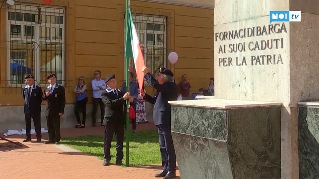 Bel tempo e tanta gente per Fornacilandia смотреть онлайн