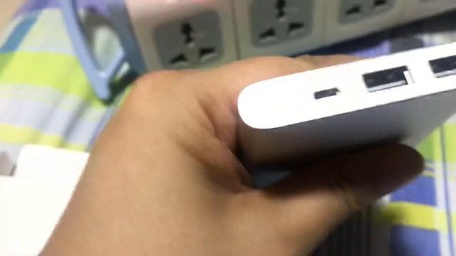 XIAOMI 10000 mah POWERBANK NOT CHARGING PROBLEM смотреть онлайн