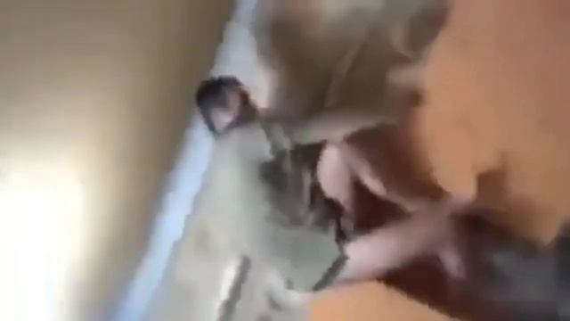 мужик падает со шкафа наоборот смотреть онлайн