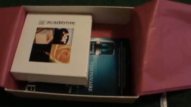 Elle Box Май смотреть онлайн