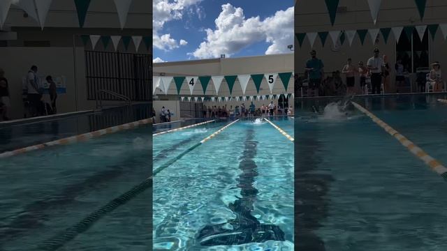 Ryan Swims Like a Shrimp and Beats His Competition in the United States Swimming Cup смотреть онлайн