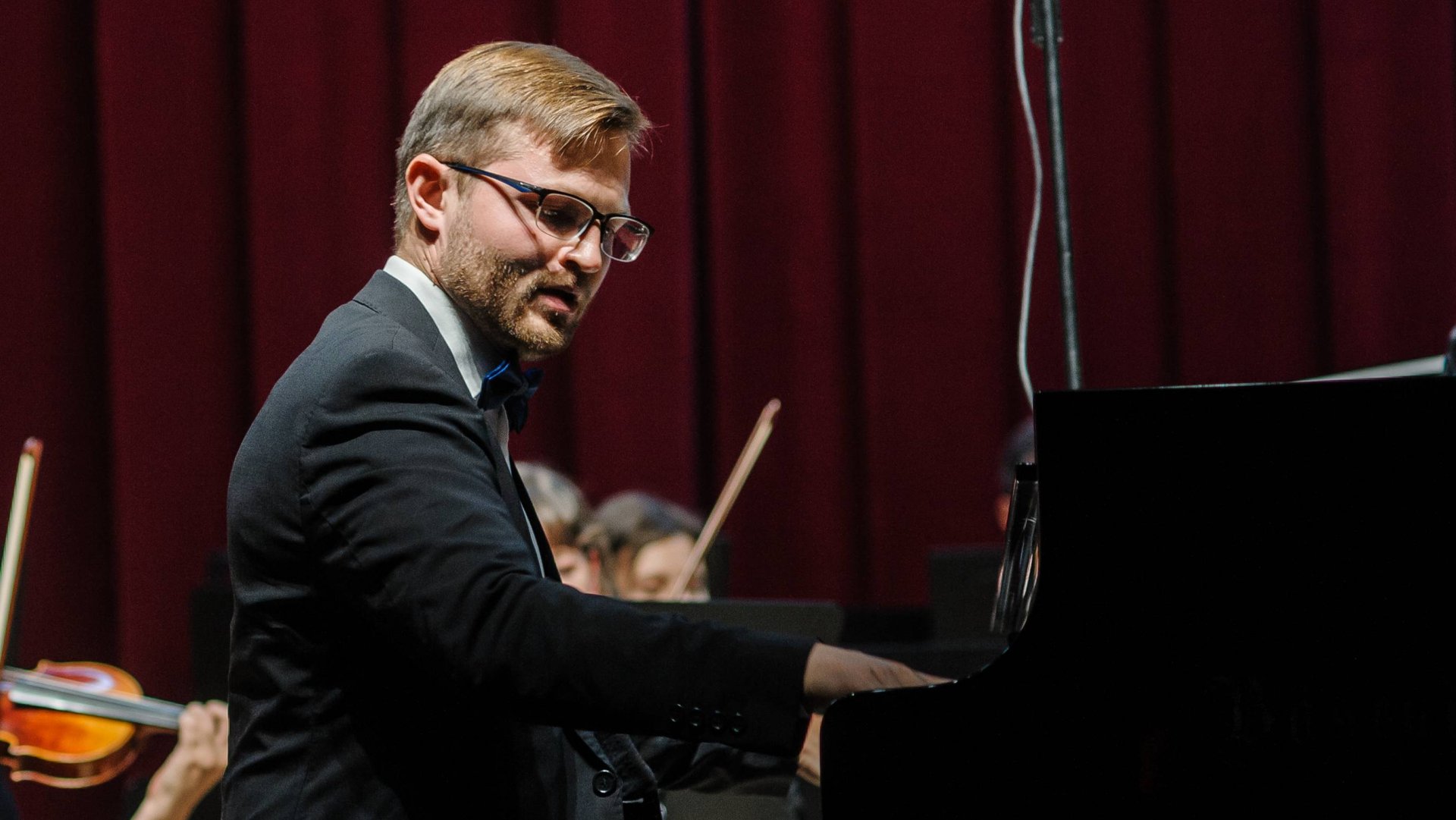 С. Рахманинов Концерт №3 / Алексей Кузнецов / Оркестр Рахманинова / Алексей Моргунов смотреть онлайн