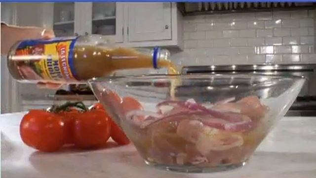 Mojo La Lechonera- Best friend in the kitchen смотреть онлайн