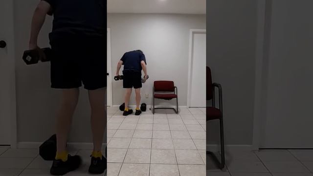 Moving on to the chest, bis, tris, and shrugs смотреть онлайн
