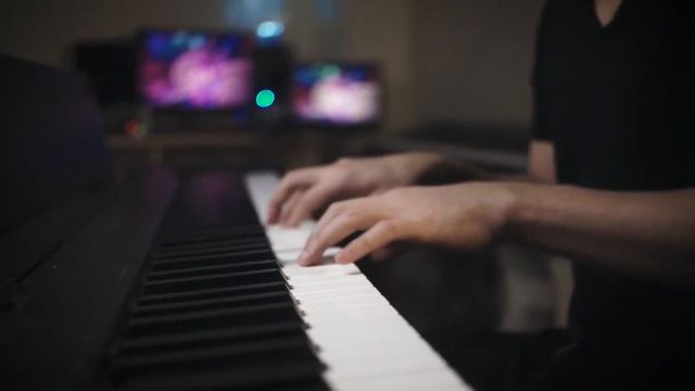 Sakura - Sam Manson (piano version) смотреть онлайн