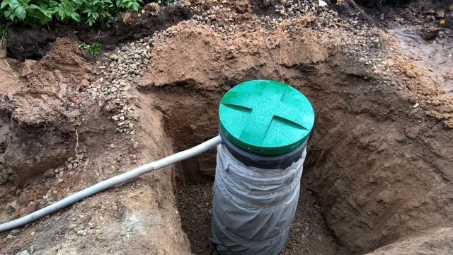Монтаж станции глубокой биологической очистки МИР 4 с принудительным выбросом в Ивановской области смотреть онлайн
