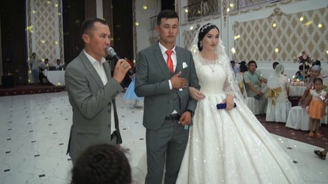 Жандос Зарина Кешки Той 1 Бөлім смотреть онлайн