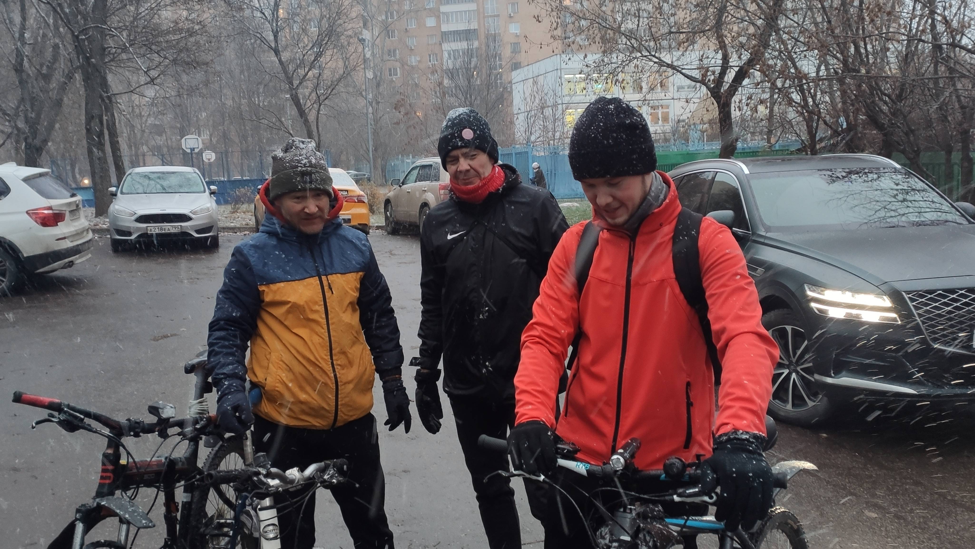 Tour De VDNH