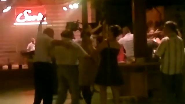 Kimlere galdi dunya - Sesiyem - mp4- r.Serin смотреть онлайн