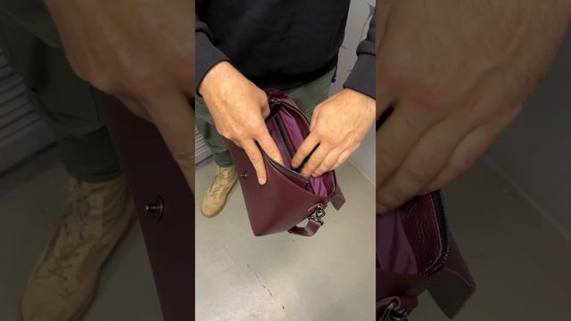 ДЯГ. Винная женская сумка смотреть онлайн