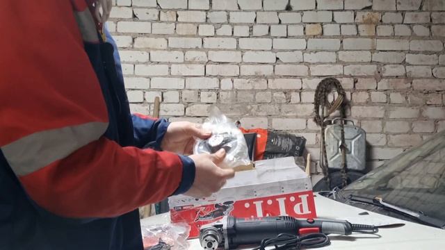 Распаковка — Полировальная машина P.I.T PPO 125-C1 смотреть онлайн