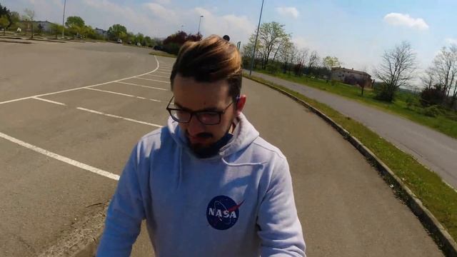IL MIGLIORE MONOPATTINO ECONOMICO DEL 2021- E INTANTO CADE UN AEREO! | recensione Windgoo T10 смотреть онлайн