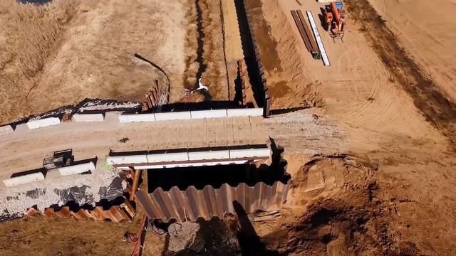 Mendota Plaza Progress смотреть онлайн