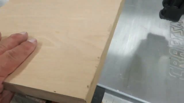 Adding a Shelf to Free Up Space смотреть онлайн