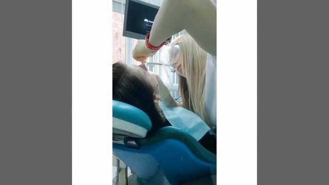 Вимоги до правильної чистки зубів смотреть онлайн