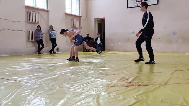 Скляров Захар - Иванов Илья схватка в 35 кг Краснодон смотреть онлайн