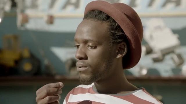 Halls: Wire Car смотреть онлайн