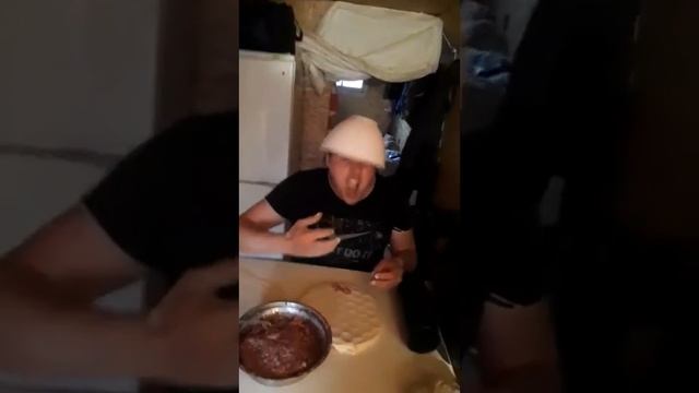 Обнюханый Далбаёб смотреть онлайн