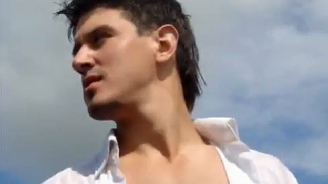новый аромат от д билана.flv смотреть онлайн