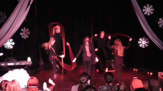 Школа "Земляне" - Зимний мюзикл в ступени 12-15