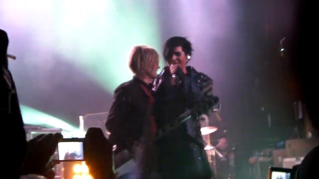 Adam Lambert Band Intros Manchester смотреть онлайн