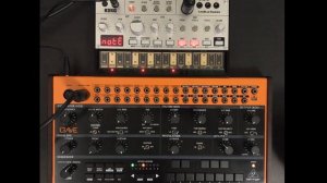 Behringer Crave Tutorial #15 - Crave to Volca Bass