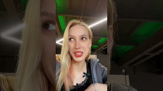 Это 1 часть видео🥹 и да, мне не пришло в голову ничего кроме воды, потому что я водохлеб смотреть онлайн