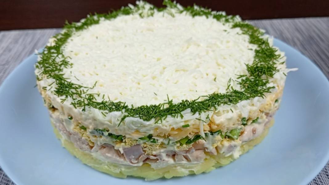 Вкусный салат на любой праздник! На новый год и Рождество. смотреть онлайн