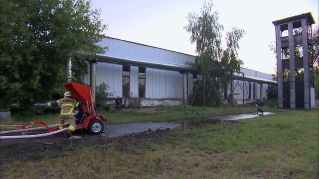 Огнемет против водомета смотреть онлайн