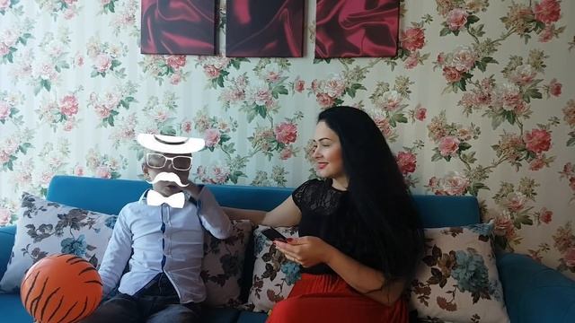 ⚽ ВОПРОС ОТВЕТ С МАМОЙ ПОД ГЕЛИЕМ ⚽ QUESTION AND ANSWER WITH MOTHER UNDER HELIUM смотреть онлайн