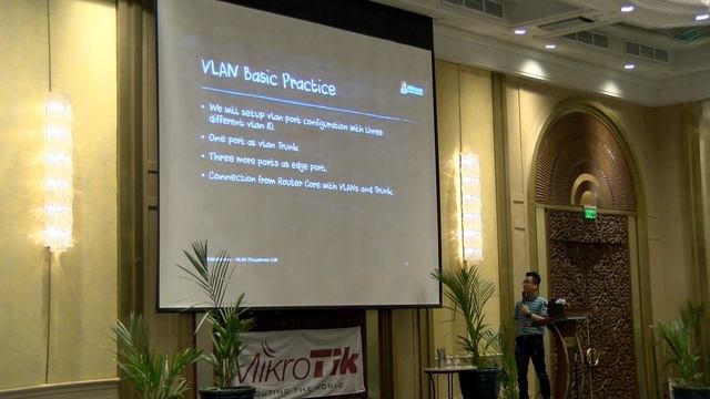 MikroTik SwitchOS Basic VLAN Tagging and Trunk смотреть онлайн