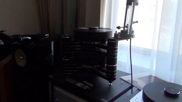 Hi-Fi & High End Show 2013: Clearaudio Master Innovation