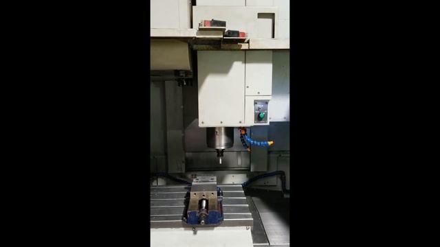 Used Hyundai Kia VX500 Vertical Machining Center for Sale смотреть онлайн