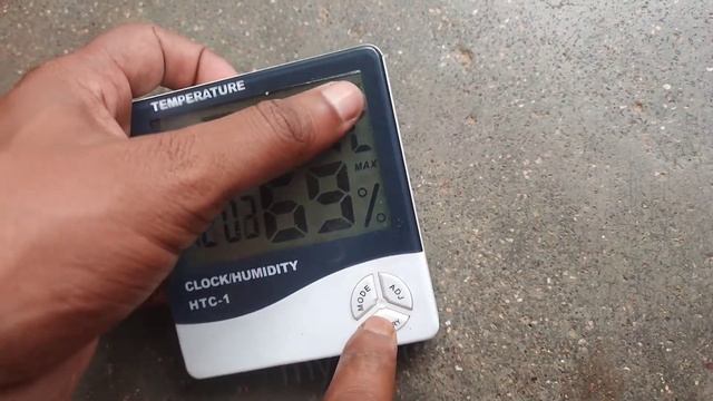Htc -1 | Clock | Humidity | Temprature