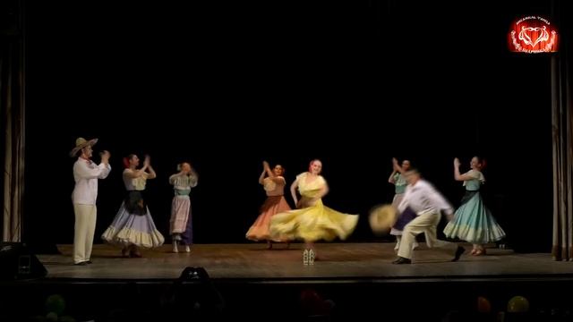 Мексиканский танец с бутылками смотреть онлайн