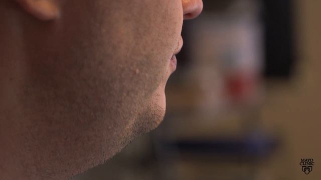 Mayo Clinic Minute - How low testosterone can affect men's health смотреть онлайн