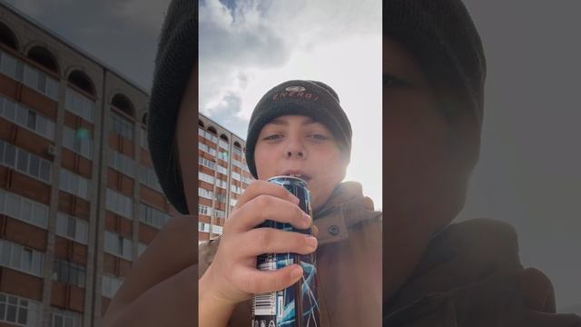 Обзор энергетика-tornado iceberry #обзор #энергетик смотреть онлайн