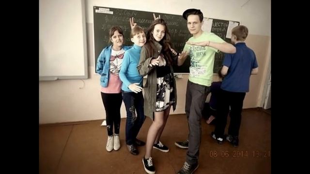 Саша Спилберг Катя Клеп и Катя Мер смотреть онлайн