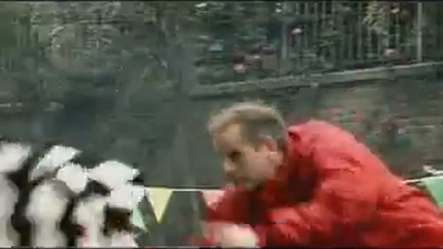 Speakout 2ndE - Pre-Intermediate - DVD Unit 12: Lewis Hamilton - Billion Dolar Man смотреть онлайн