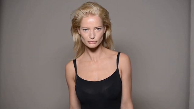 Jessica Vandersteen Casting Video.MOV смотреть онлайн