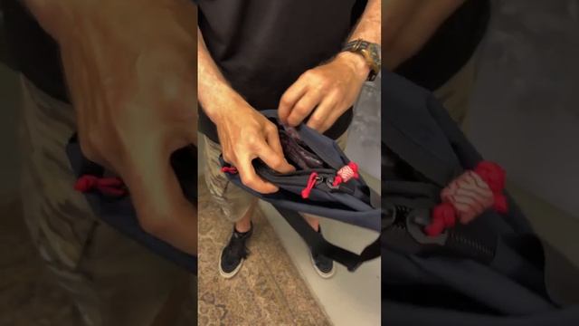 ДЯГ | Обзор лаконичного исполнения HipBag Nylon L V2! смотреть онлайн