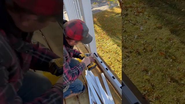 How to Prevent Vinyl Deck Railing From Sliding Out Of Posts смотреть онлайн