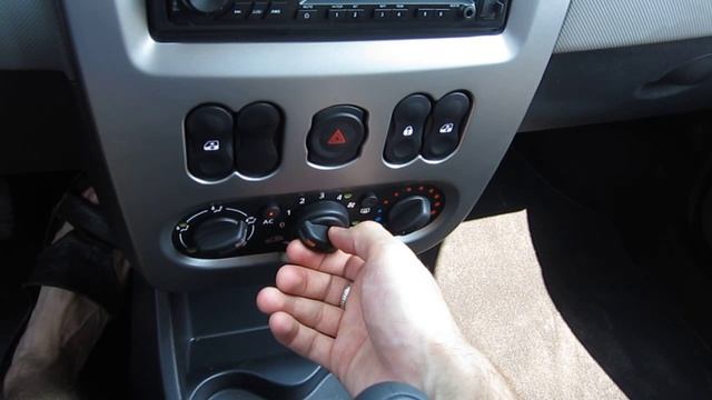 2012 Рено Сандеро смотреть онлайн