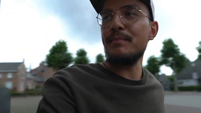 This TRICK Gets You FREE WATER REFILLS - Van Life Netherlands (No Campsites!) смотреть онлайн