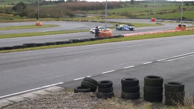 James Deane and Conor Falvey tandem drifting at watergrasshill смотреть онлайн